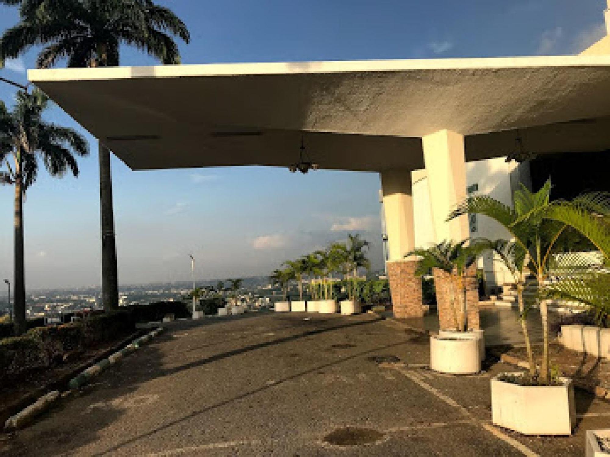 Room In Lodge - Premier Hotel-Ibadan Exterior photo